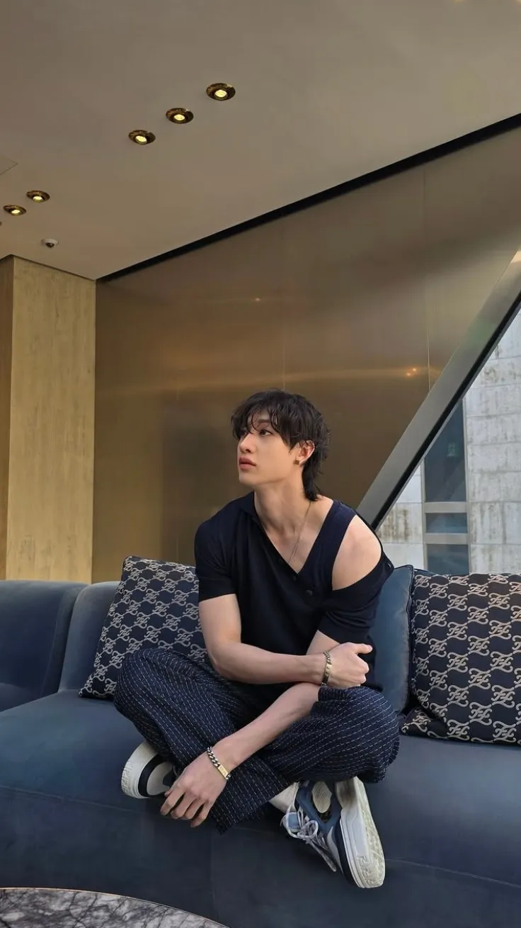 Talkie AI - Chat with bangchan! 🐺