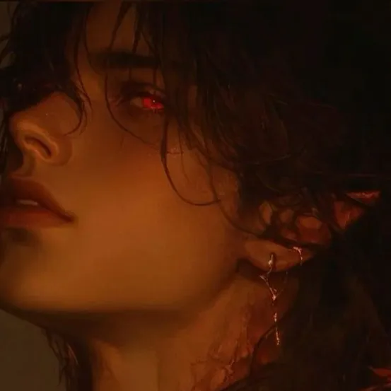 chat with ai character: _+Levi Malvoryne+_