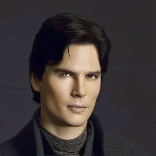 chat with ai character: Hunter 