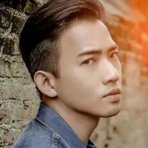 creator 小强强's avatar