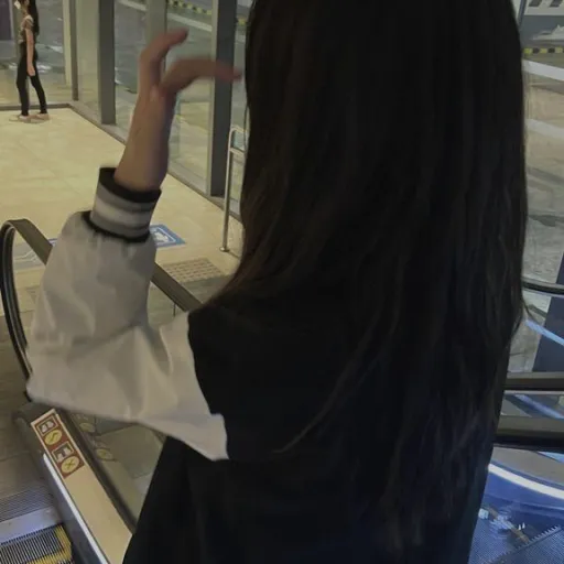 creator kris_joy's avatar