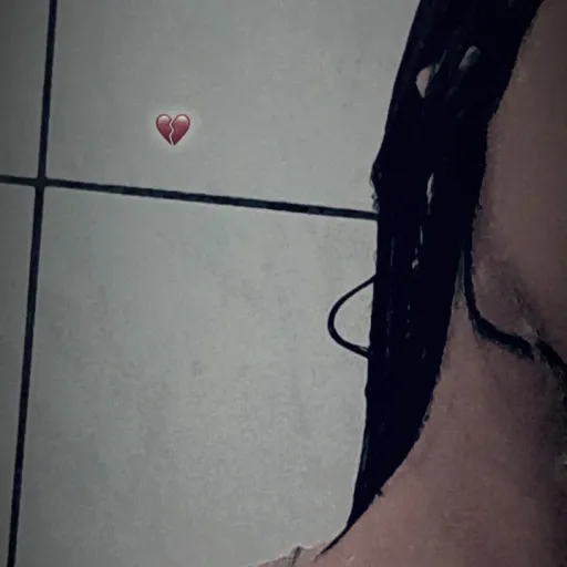 creator namorada do joey's avatar