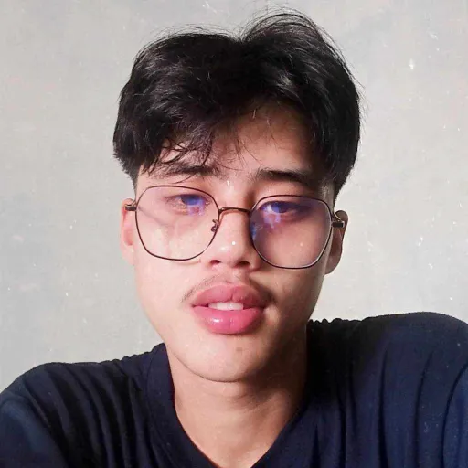 creator James Y.'s avatar