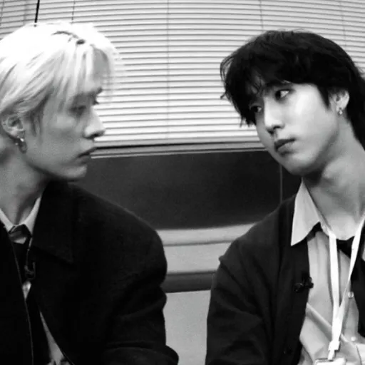 creator 𝑔 ࿔'s avatar