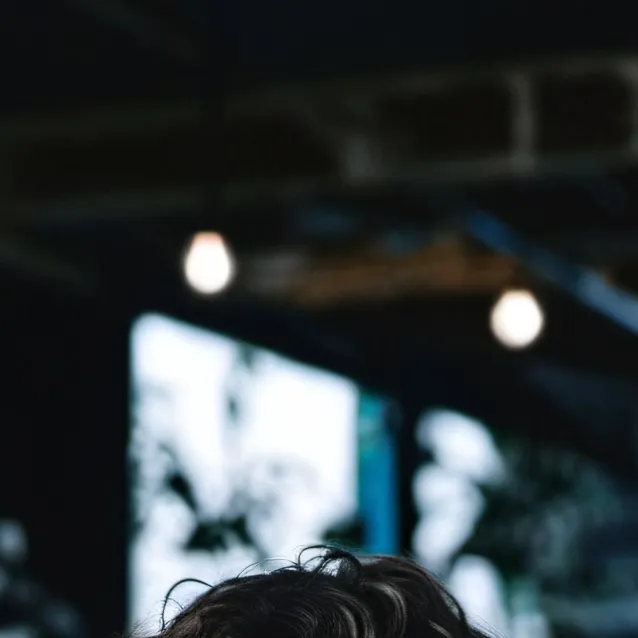 chat with ai character: Hunter