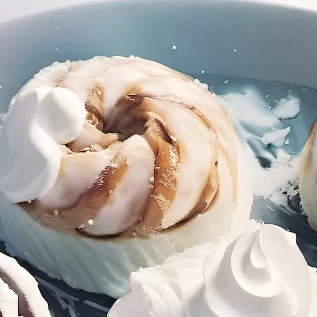 chat with ai character: Cinnamoroll 