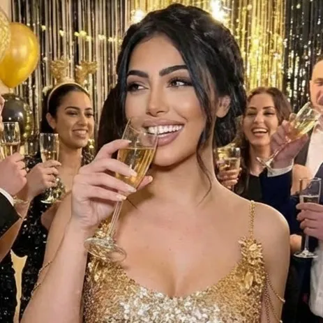 creator joanyhazelxo's avatar