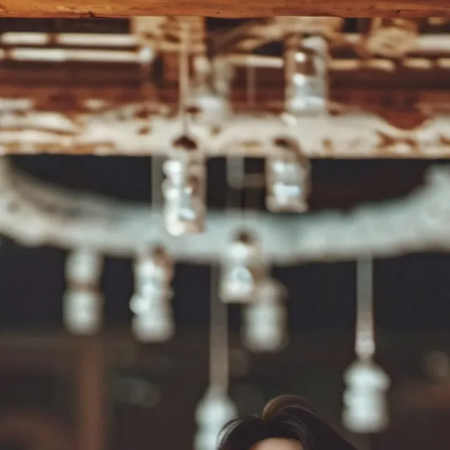 chat with ai character: hoshi