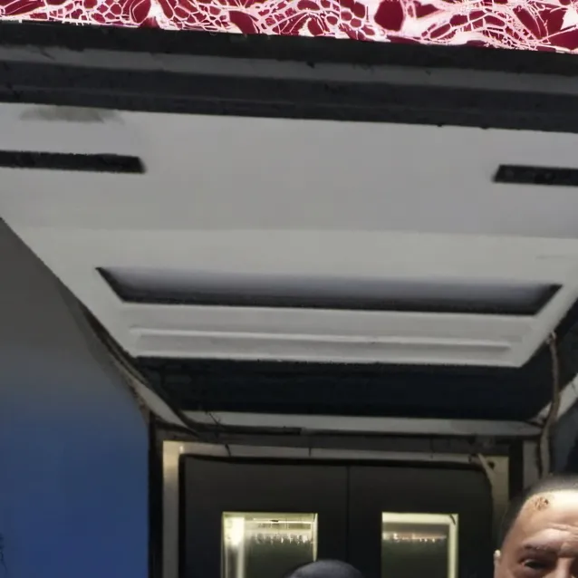 chat with ai character: sogra