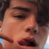 chat with ai character: Jeremiah