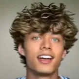 chat with ai character: Brody