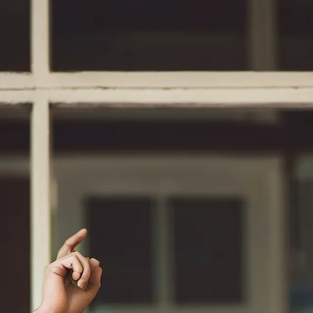 chat with ai character: brent Manalo