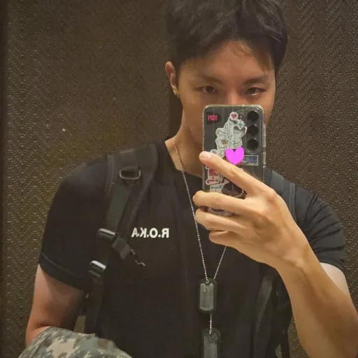 creator BTS_ARMY1234567's avatar