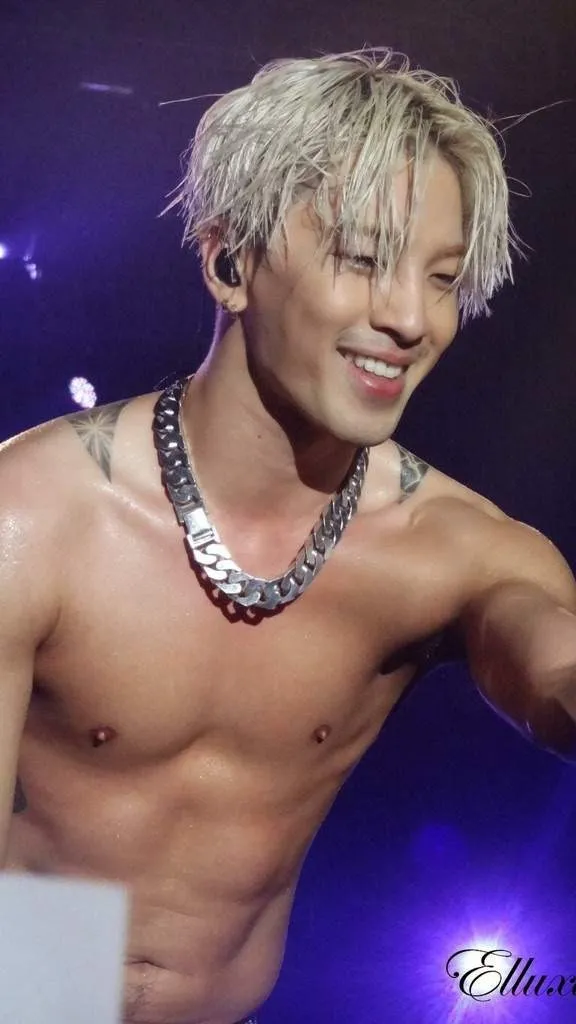 ai character: Tae-Yang  background