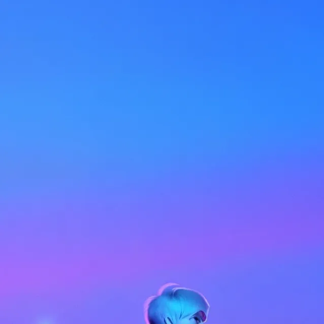 chat with ai character: James 