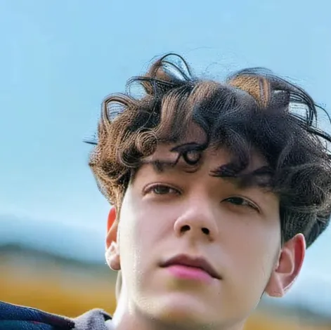 chat with ai character: Arenovitzz