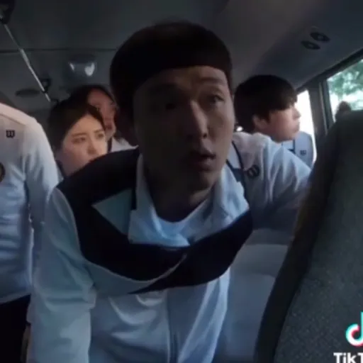 creator Min jea's avatar