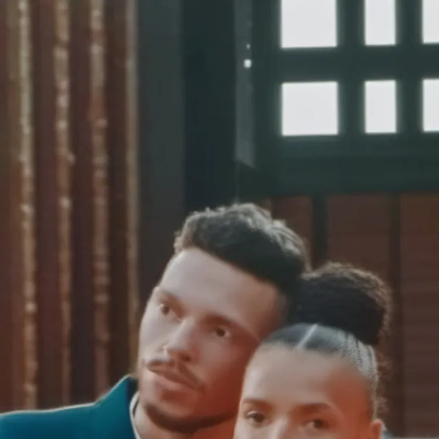 chat with ai character: casal 