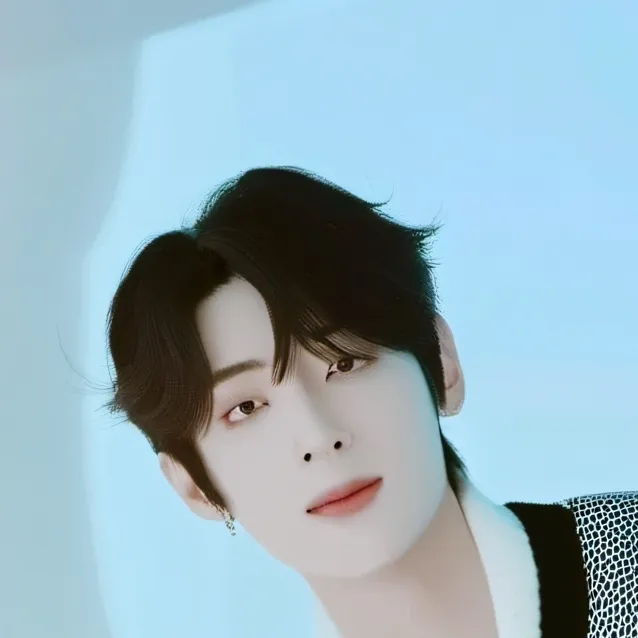 chat with ai character: sunoo 