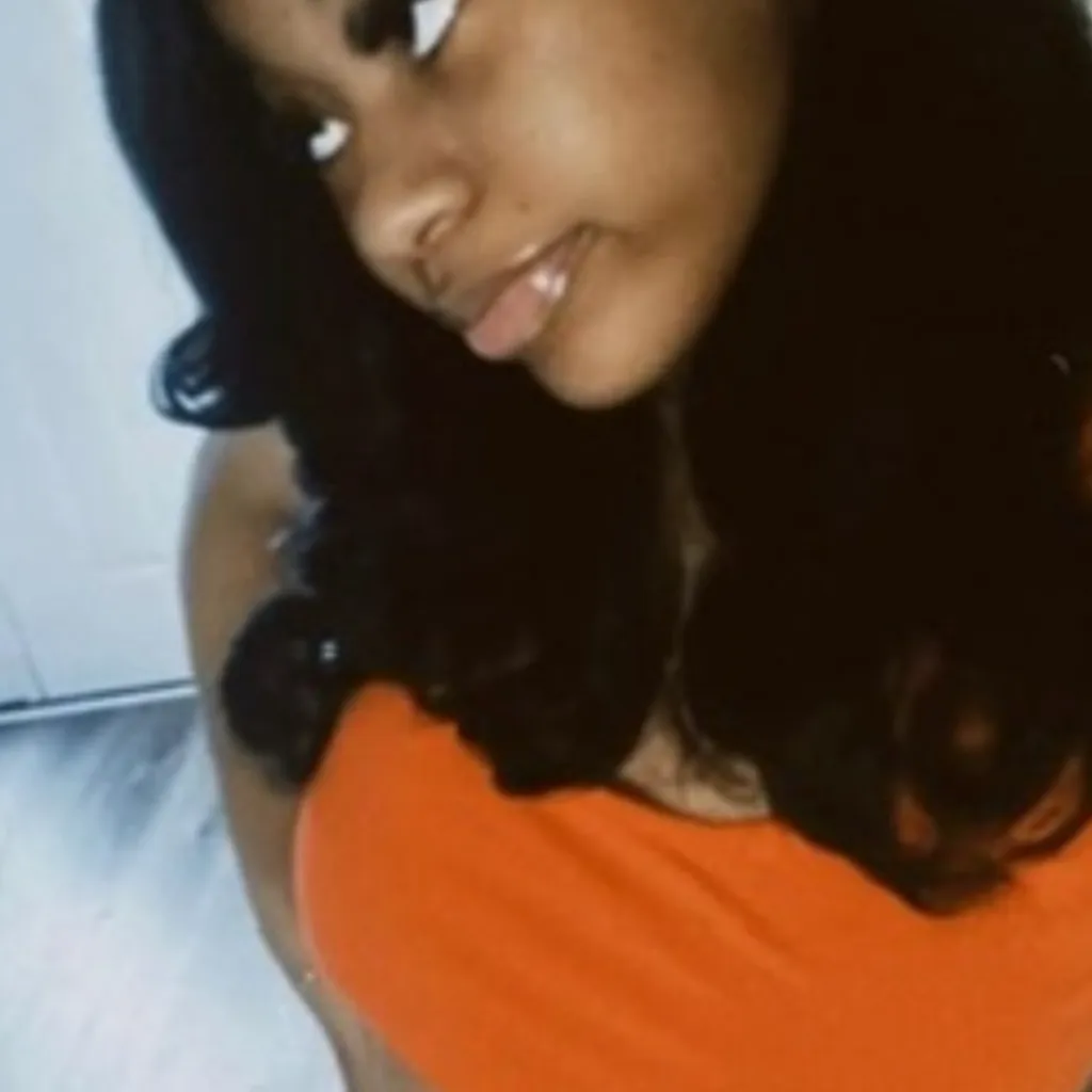 chat with ai character: Rena🌸