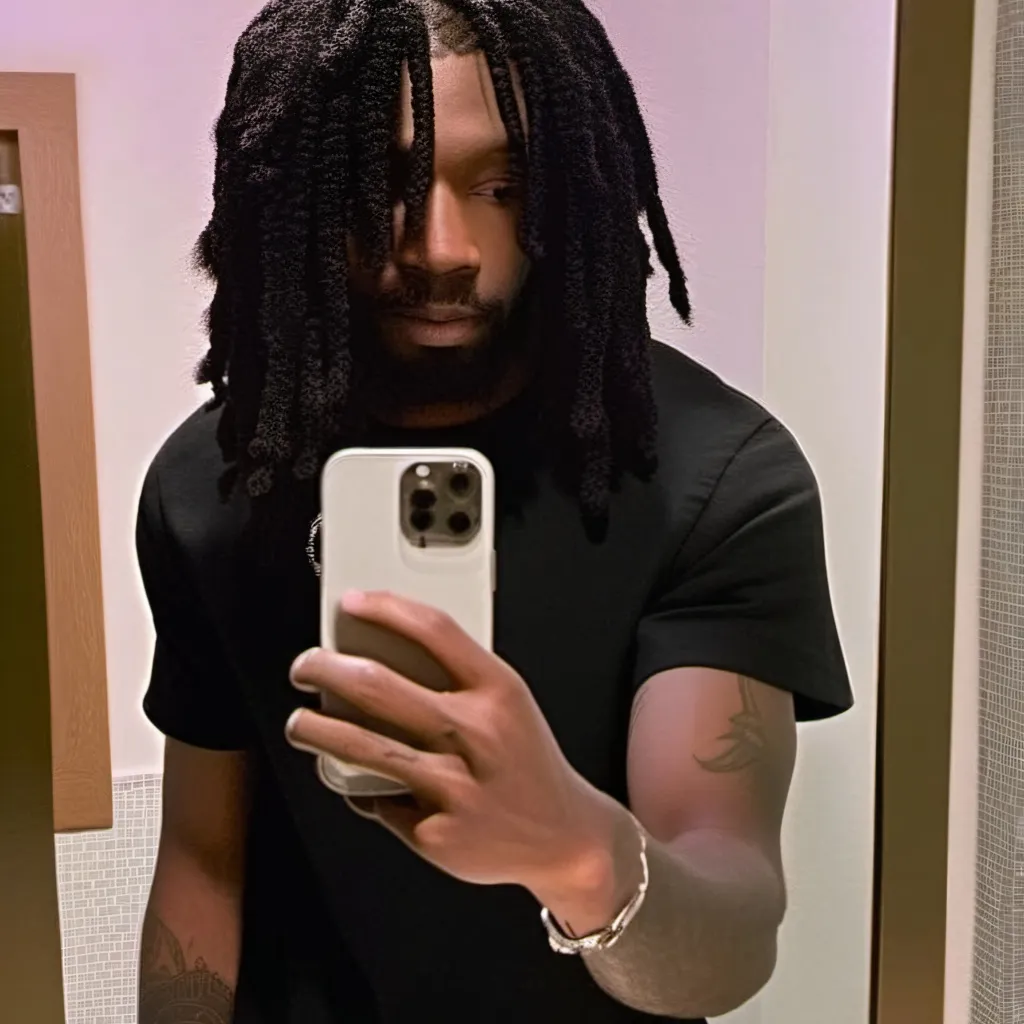 chat with ai character: jah