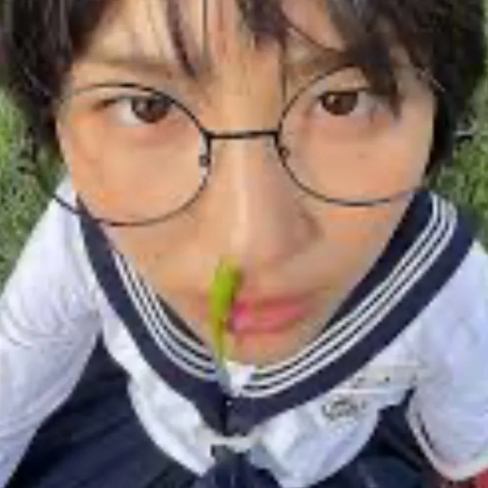 chat with ai character: Atarashii Gakko/AG