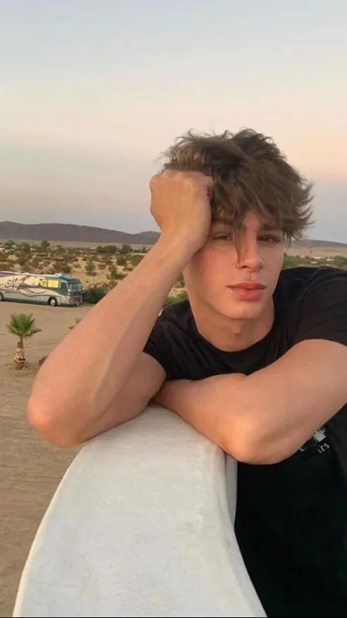 ai character: Jordan background