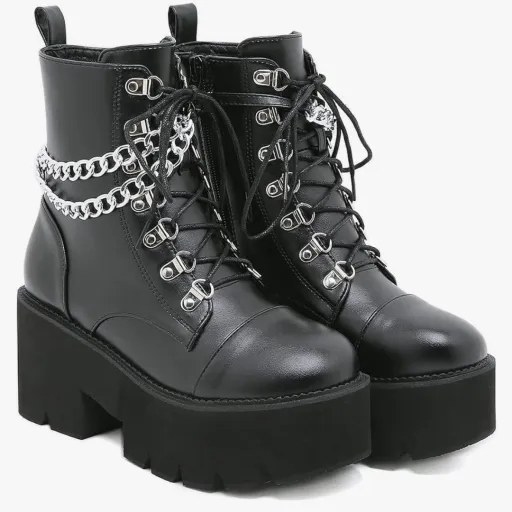 creator lilylover1366's avatar