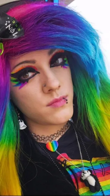 ai character: clawed beauty 101❤ background