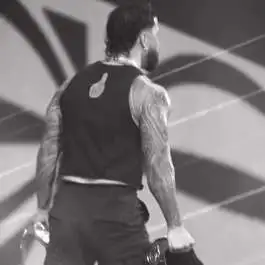 chat with ai character: Jey 