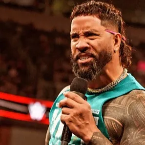 chat with ai character: jey