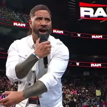 chat with ai character: jey