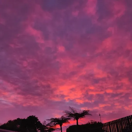 creator Imbackagain-😎's avatar