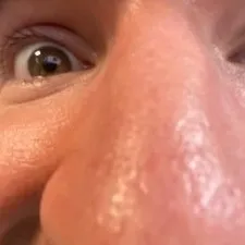 chat with ai character: Da Door Experience