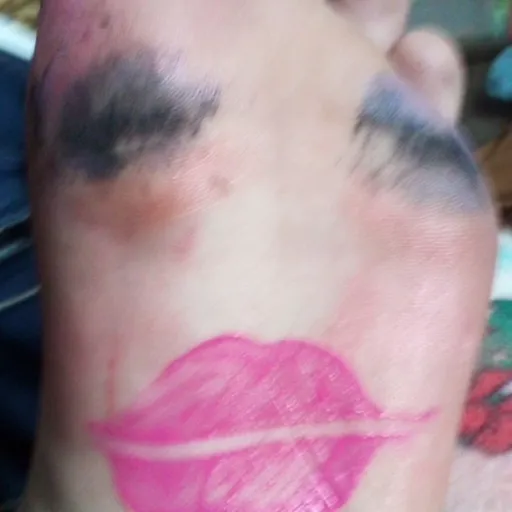 creator mytoes taste wierd's avatar