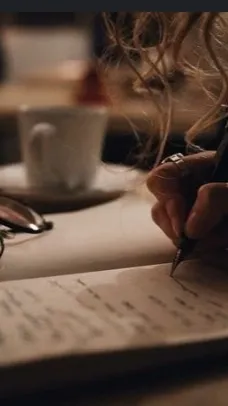 ai character: Y/N at School background