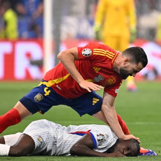 creator SophieLoren's avatar