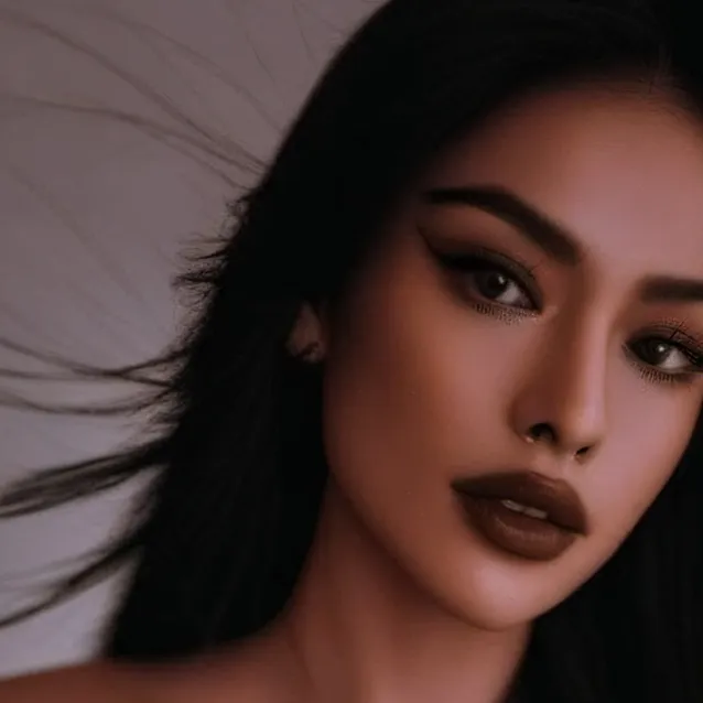 chat with ai character: Alessia 