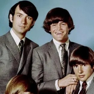 chat with ai character: The Monkees