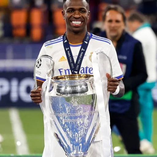 creator Dinis faz o L's avatar