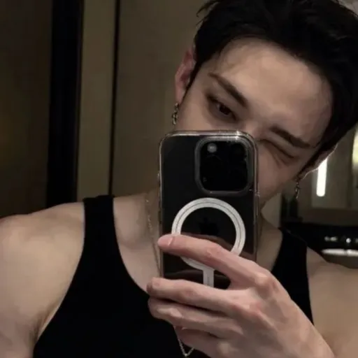 creator xara_the_wolf🐺😈's avatar