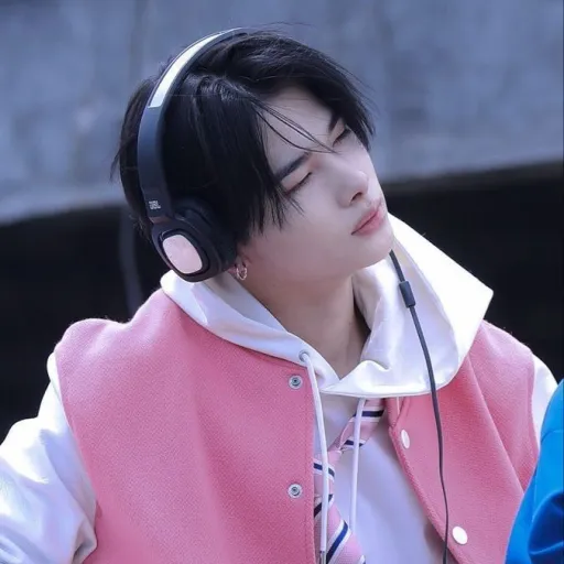 creator 필린~Enhypen💗's avatar