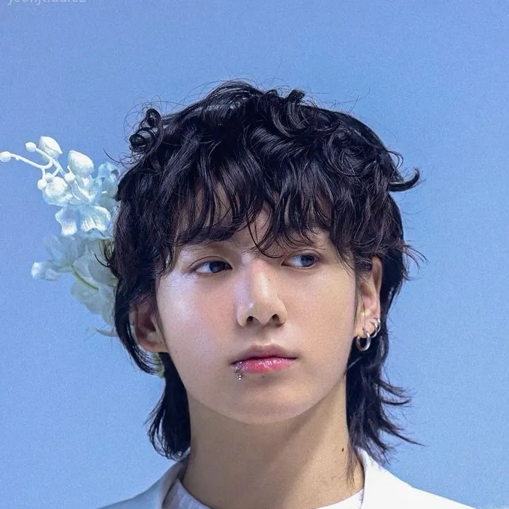 chat with ai character: Jungkook