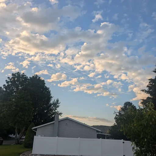 creator avasvare27&$'s avatar