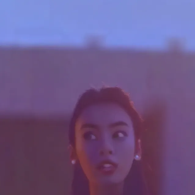 chat with ai character: Lena