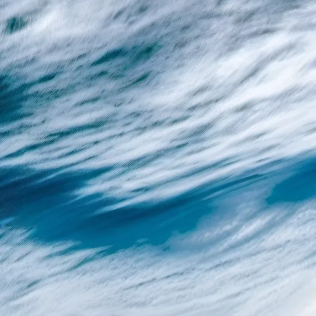 chat with ai character: Tsunami