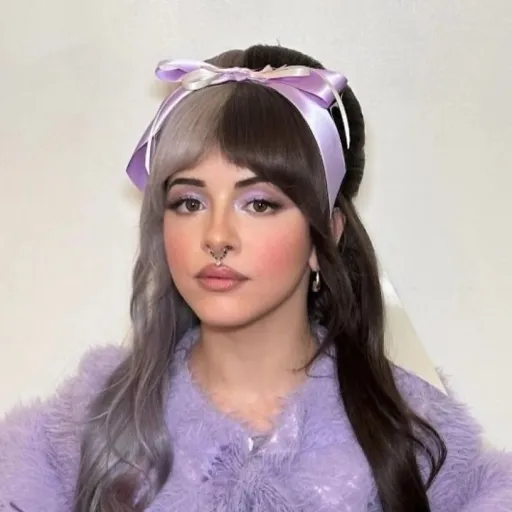 creator Melanie.Martinez 😘's avatar