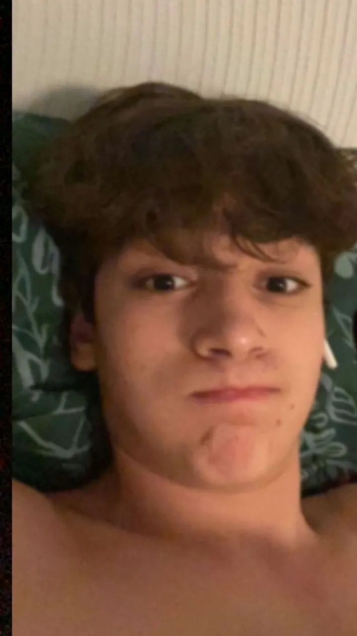 ai character: amber dies<3 background