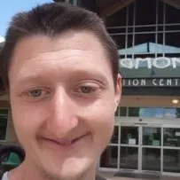 chat with ai character: daniel larson