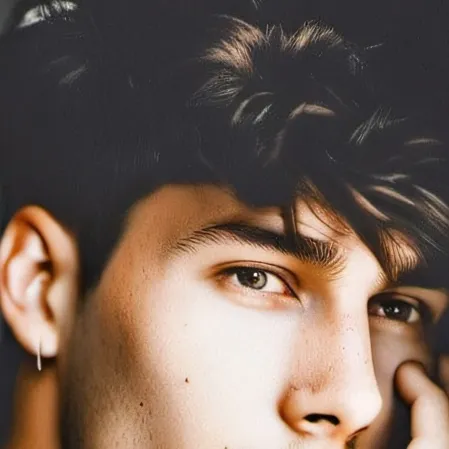 chat with ai character: Ethan 